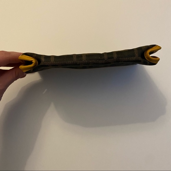 Vintage Fendi Wallet Clutch - Picture 13 of 14